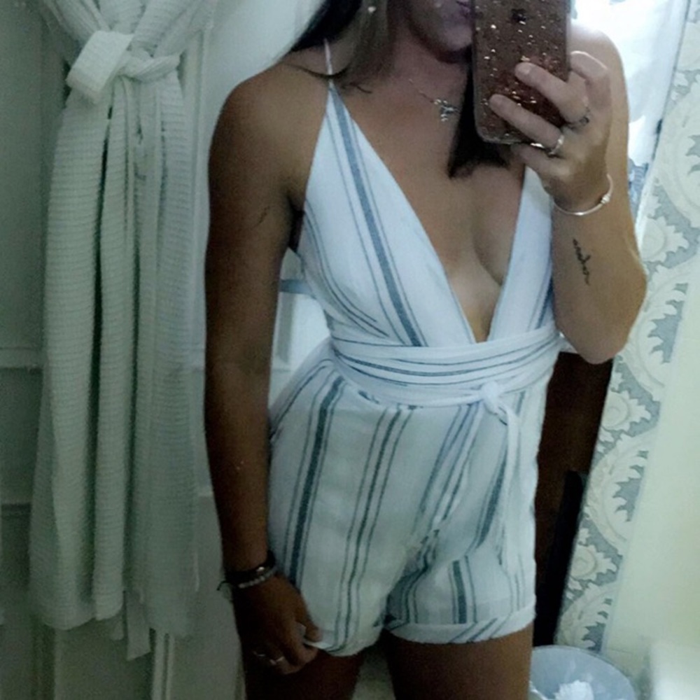 STRIPED ROMPER DEEP V-NECK